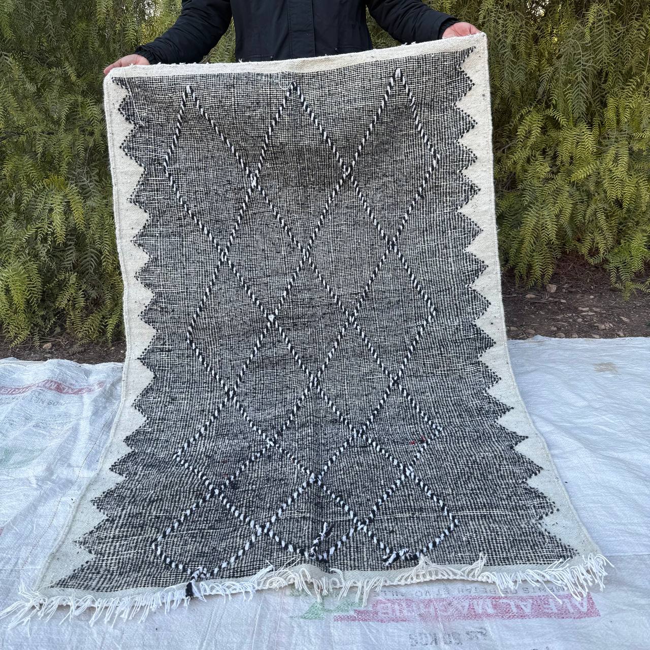 Handmade Moroccan Atlas Rug – Authentic Berber Wool Carpet