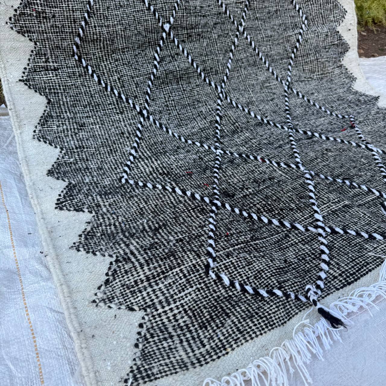 Handmade Moroccan Atlas Rug – Authentic Berber Wool Carpet