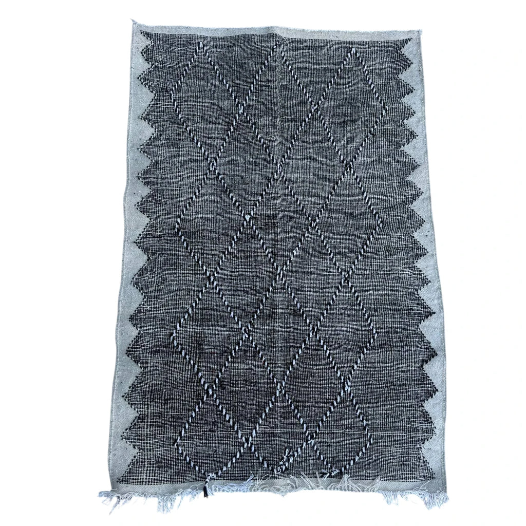 Handmade Moroccan Atlas Rug – Authentic Berber Wool Carpet