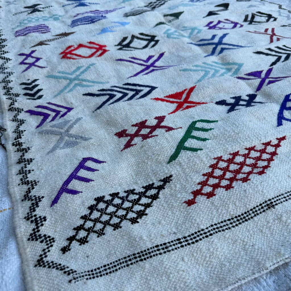 Authentic Moroccan Atlas Berber Rug – Handmade Wool Carpet by Berber Women