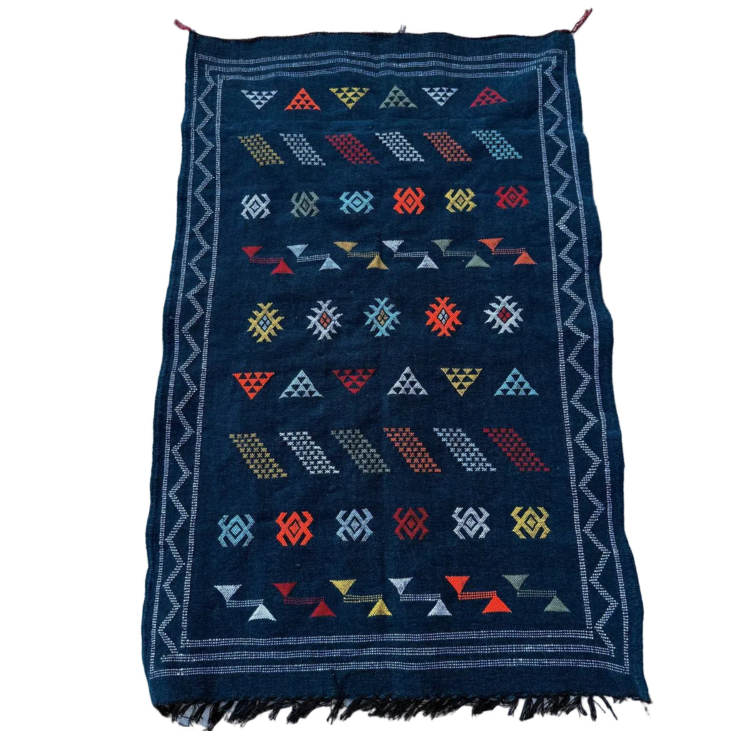 Handcrafted Moroccan Mountain Rug – Authentic Berber Wool Carpet