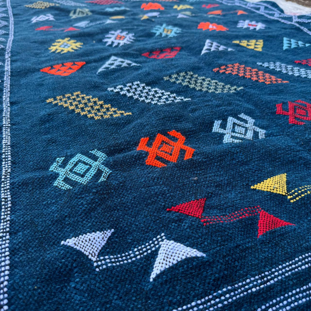 Handcrafted Moroccan Mountain Rug – Authentic Berber Wool Carpet