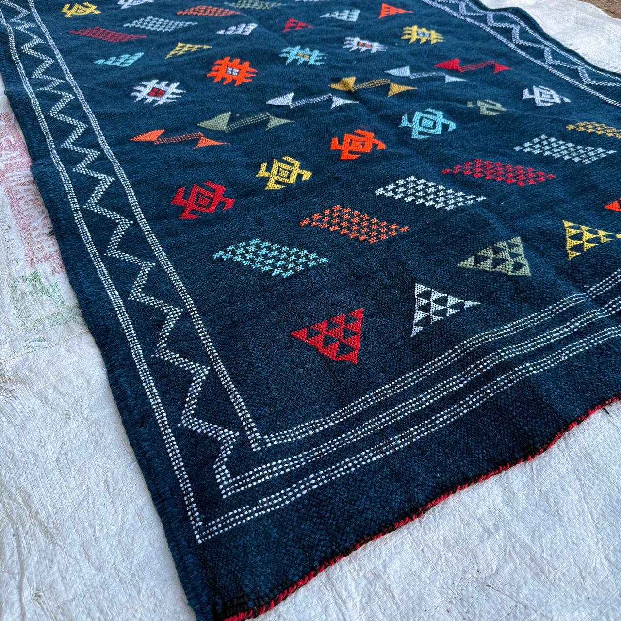 Handcrafted Moroccan Mountain Rug – Authentic Berber Wool Carpet