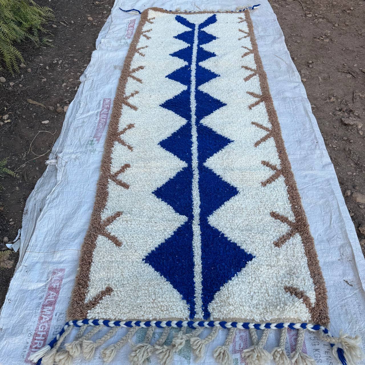 Handcrafted Moroccan Atlas Rug – Traditional Berber Wool Carpet