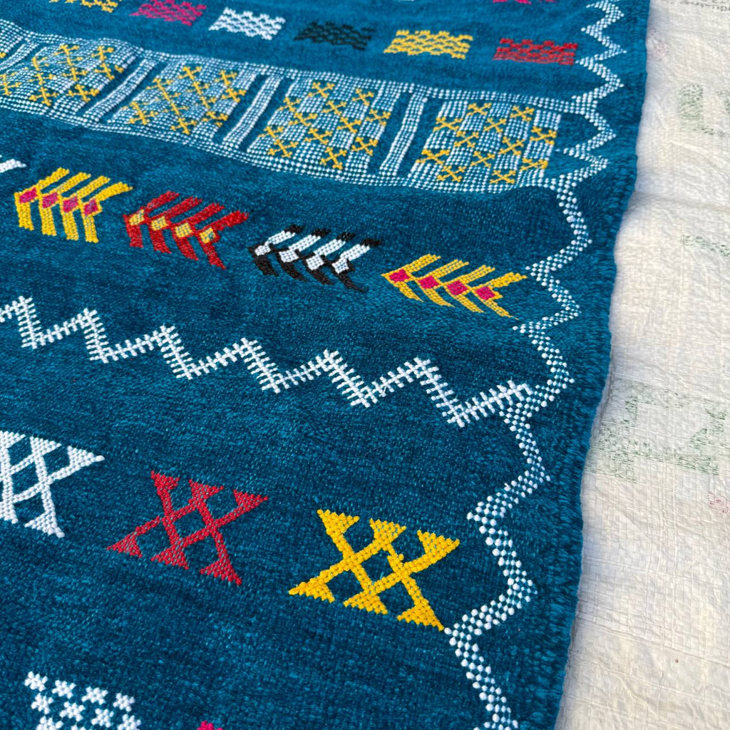 Handcrafted Moroccan Atlas Rug – Traditional Berber Wool Carpet